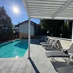 ヴィラ Relais Portaluna Delle Langhe, Private Estate With Pool, 7 Bedrooms, Sleeps 18, Vineyard Views Mango