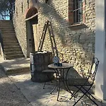 Relais Portaluna Delle Langhe, Private Estate With Pool, 7 Bedrooms, Sleeps 18, Vineyard Views ヴィラ Mango