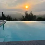 Relais Portaluna Delle Langhe, Private Estate With Pool, 7 Bedrooms, Sleeps 18, Vineyard Views